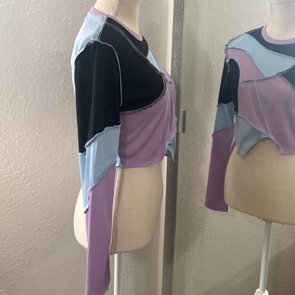Shein Stitched Colorblock Crop Top - Picture 4 of 13